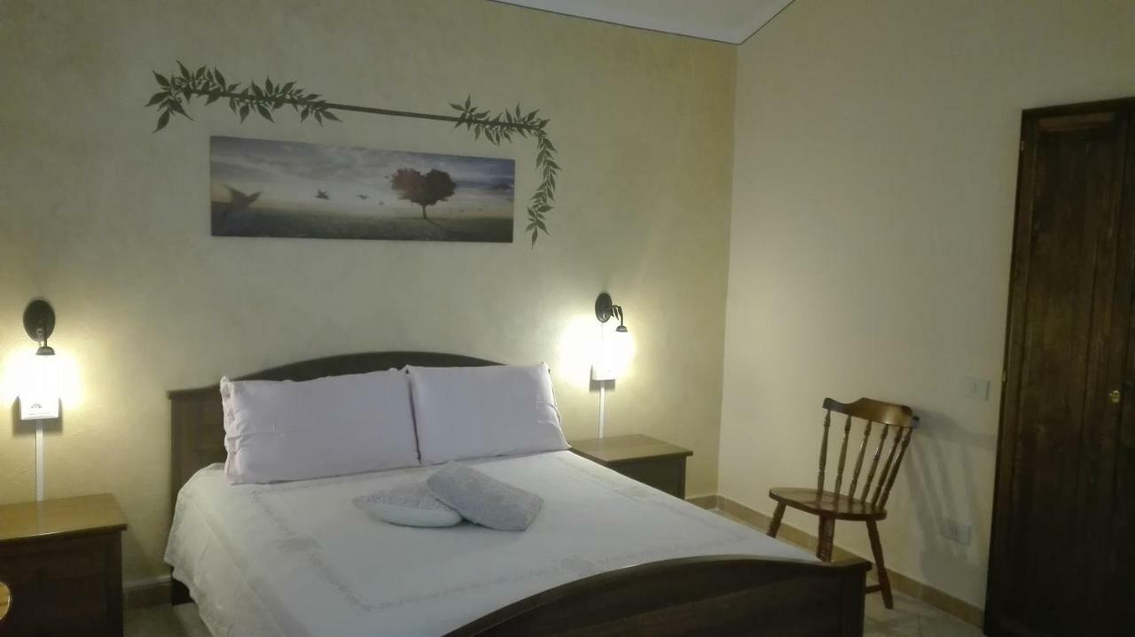 Agriturismo Monte Pino Telti ภายนอก รูปภาพ