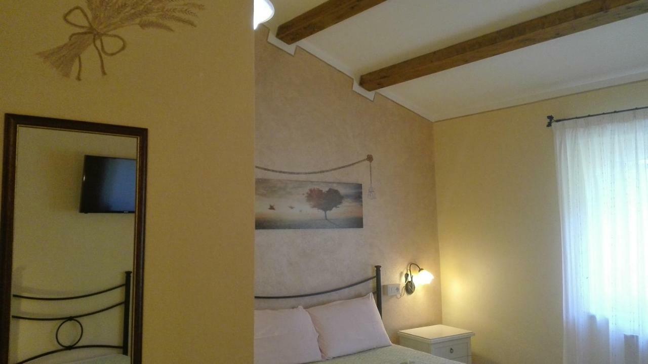 Agriturismo Monte Pino Telti ภายนอก รูปภาพ